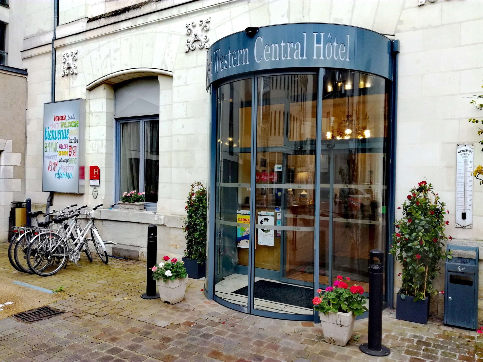 myWO Tours Centre