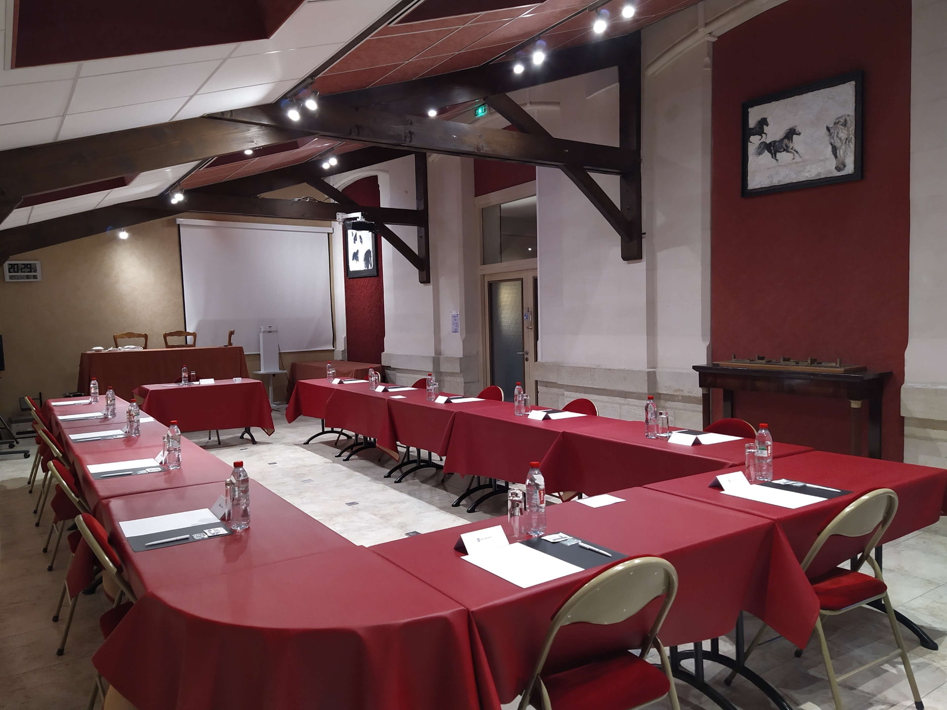 Illustration Bienvenue au myWO Tours Centre | Espaces de coworking & Réunion